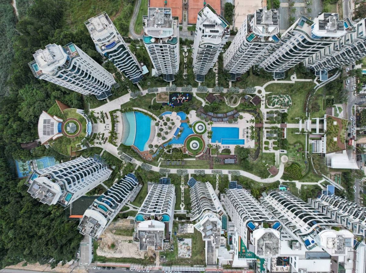 Vista aérea do Brava Home Resort, na Praia Brava, em Itajaí.